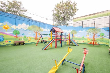 Área comum - Playground de casa de condomínio à venda com 2 quartos, 48m² em Cidade das Flores, Osasco