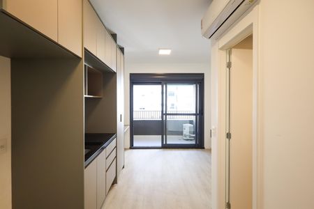 Cozinha de kitnet/studio para alugar com 1 quarto, 29m² em Campo Belo, São Paulo
