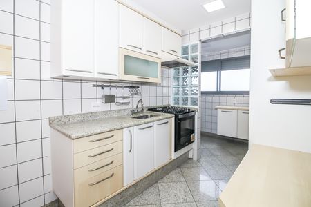 Apartamento para alugar com 88m², 3 quartos e 2 vagas Apartamento para alugar com 88m², 3 quartos e 2 vagasCozinha