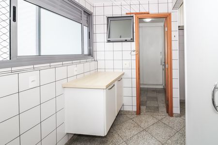 Apartamento para alugar com 88m², 3 quartos e 2 vagas Apartamento para alugar com 88m², 3 quartos e 2 vagasÁrea de Serviço