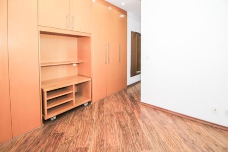 Apartamento para alugar com 88m², 3 quartos e 2 vagas Apartamento para alugar com 88m², 3 quartos e 2 vagasSuíte
