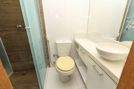 Apartamento para alugar com 218m², 5 quartos e 3 vagas