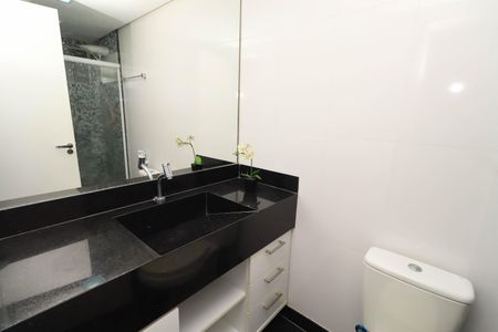 Apartamento para alugar com 218m², 5 quartos e 3 vagas
