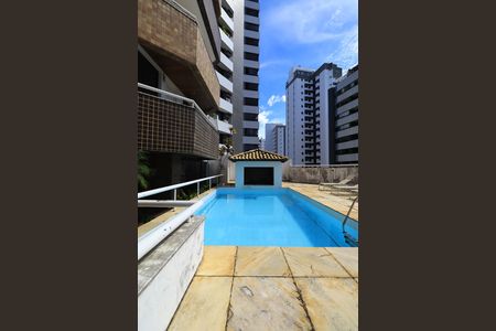 Apartamento para alugar com 218m², 5 quartos e 3 vagas