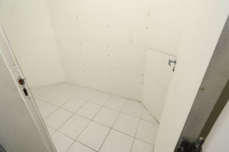 Apartamento para alugar com 218m², 5 quartos e 3 vagas