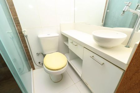 Apartamento para alugar com 218m², 5 quartos e 3 vagas
