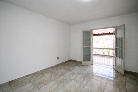 Casa para alugar com 300m², 3 quartos e 4 vagas Casa para alugar com 300m², 3 quartos e 4 vagasQuarto 1