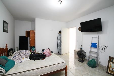 Casa para alugar com 300m², 3 quartos e 4 vagas Casa para alugar com 300m², 3 quartos e 4 vagasQuarto 2