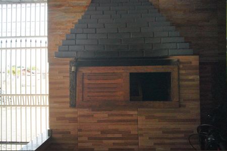 Casa à venda com 200m², 3 quartos e 2 vagasChurrasqueira