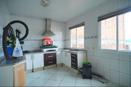 Casa à venda com 200m², 3 quartos e 2 vagascozinha 1