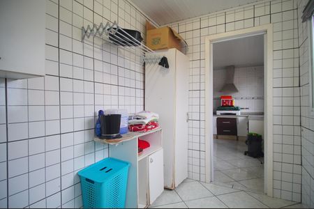 Casa à venda com 200m², 3 quartos e 2 vagasÁrea de Serviço