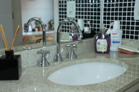 Apartamento para alugar com 200m², 3 quartos e 3 vagasBanheiro social