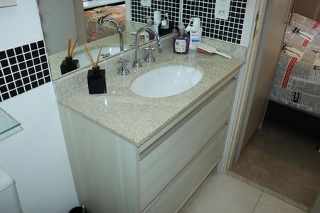 Apartamento para alugar com 200m², 3 quartos e 3 vagasBanheiro social
