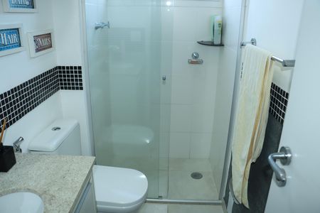 Apartamento para alugar com 200m², 3 quartos e 3 vagasBanheiro social