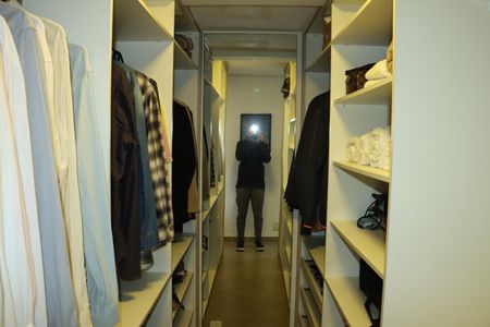 Apartamento para alugar com 200m², 3 quartos e 3 vagasCloset da Suíte 2