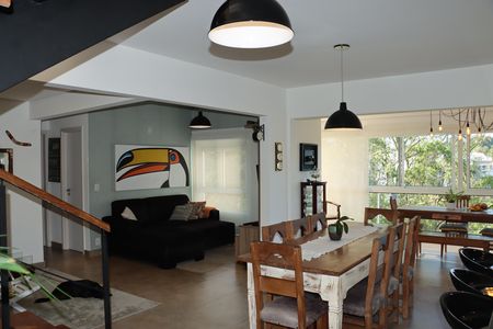 Sala de apartamento para alugar com 3 quartos, 200m² em Chácara Pavoeiro, Cotia