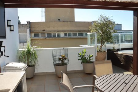 Apartamento para alugar com 200m², 3 quartos e 3 vagasÁrea comum