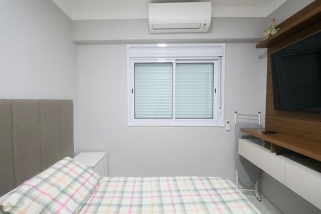 Suíte de apartamento para alugar com 3 quartos, 89m² em Vila Alzira, Guarujá