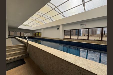 Apartamento à venda com 100m², 3 quartos e 2 vagas Apartamento à venda com 100m², 3 quartos e 2 vagasPiscina Coberta