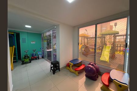 Apartamento à venda com 100m², 3 quartos e 2 vagas Apartamento à venda com 100m², 3 quartos e 2 vagasBrinquedoteca