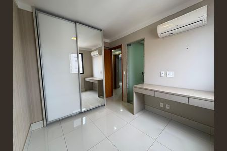 Apartamento à venda com 100m², 3 quartos e 2 vagas Apartamento à venda com 100m², 3 quartos e 2 vagasSuíte 2