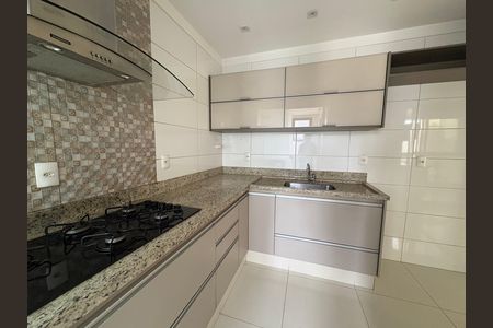Apartamento à venda com 100m², 3 quartos e 2 vagas Apartamento à venda com 100m², 3 quartos e 2 vagasCozinha