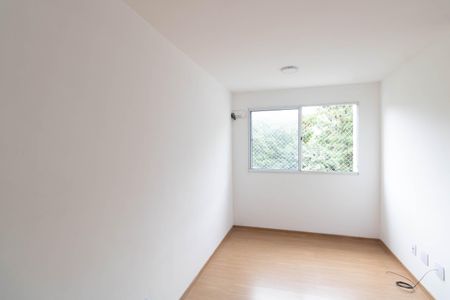 Sala de apartamento para alugar com 2 quartos, 45m² em Inhoaíba, Rio de Janeiro