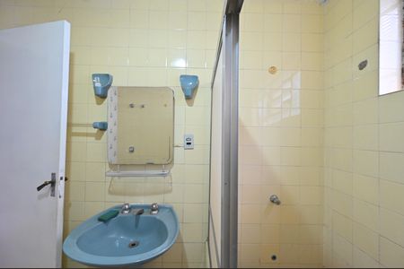 Casa para alugar com 180m², 3 quartos e 2 vagasBanheiro Social 2