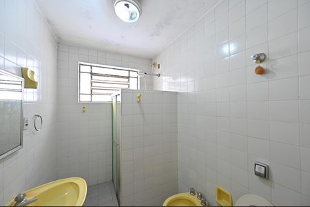 Casa para alugar com 180m², 3 quartos e 2 vagasBanheiro Social 1