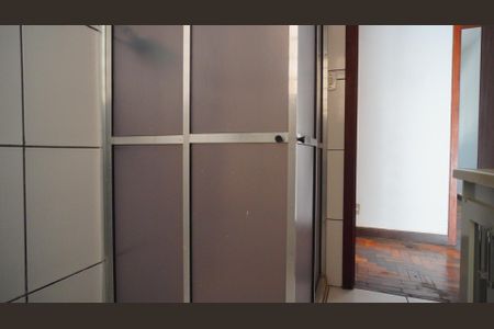 Apartamento à venda com 80m², 3 quartos e sem vaga Apartamento à venda com 80m², 3 quartos e sem vagaBanheiro 1