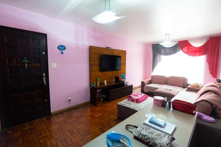 Sala de casa à venda com 4 quartos, 180m² em Vila Fachini, São Paulo
