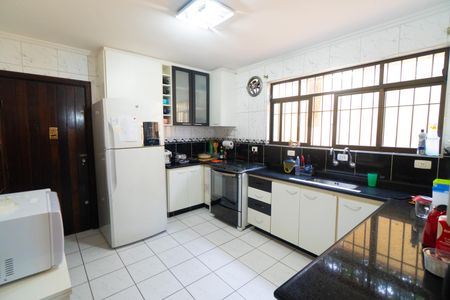 Casa à venda com 180m², 4 quartos e 3 vagasCozinha