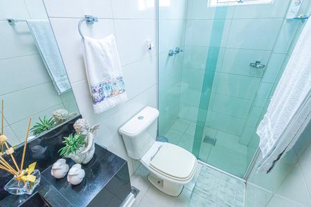 Apartamento à venda com 180m², 3 quartos e 2 vagas Apartamento à venda com 180m², 3 quartos e 2 vagasBanheiro