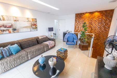 Apartamento à venda com 180m², 3 quartos e 2 vagas Apartamento à venda com 180m², 3 quartos e 2 vagasSala cobertura