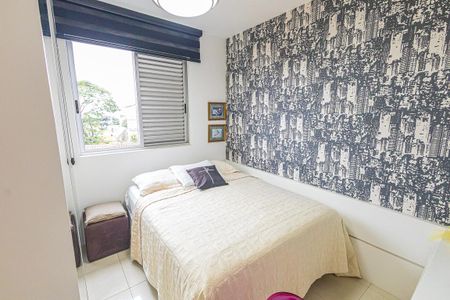 Apartamento à venda com 180m², 3 quartos e 2 vagas Apartamento à venda com 180m², 3 quartos e 2 vagasQuarto 2