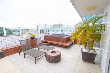 Apartamento à venda com 180m², 3 quartos e 2 vagas Apartamento à venda com 180m², 3 quartos e 2 vagasArea gourmet/ cobertura
