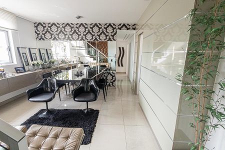 sala de apartamento à venda com 3 quartos, 180m² em Indaiá, Belo Horizonte