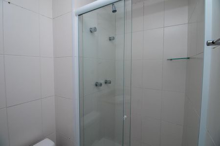 Apartamento à venda com 67m², 2 quartos e 1 vaga Apartamento à venda com 67m², 2 quartos e 1 vagaBanheiro