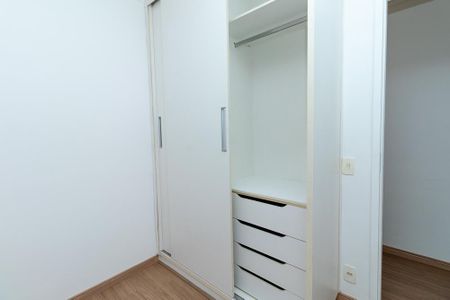 Apartamento à venda com 67m², 2 quartos e 1 vaga Apartamento à venda com 67m², 2 quartos e 1 vagaQuarto - Armários