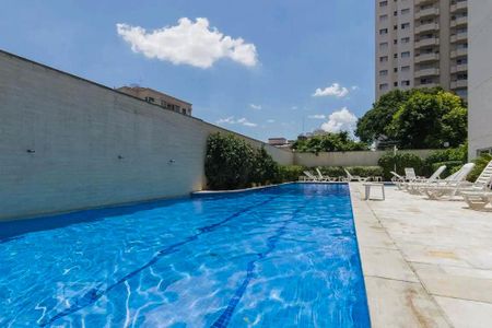 Apartamento à venda com 67m², 2 quartos e 1 vaga Apartamento à venda com 67m², 2 quartos e 1 vagaÁrea comum - Piscina