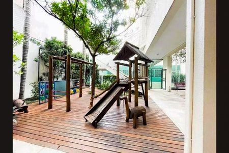 Apartamento à venda com 67m², 2 quartos e 1 vaga Apartamento à venda com 67m², 2 quartos e 1 vagaÁrea comum - Playground