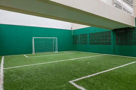 Apartamento à venda com 67m², 2 quartos e 1 vaga Apartamento à venda com 67m², 2 quartos e 1 vagaÁrea comum - Campo de Futebol