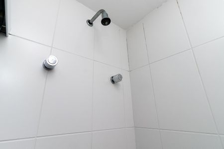 Apartamento à venda com 67m², 2 quartos e 1 vaga Apartamento à venda com 67m², 2 quartos e 1 vagaBanheiro
