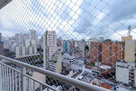 Apartamento à venda com 67m², 2 quartos e 1 vaga Apartamento à venda com 67m², 2 quartos e 1 vagaVaranda