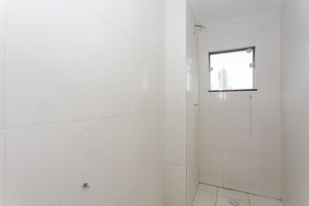 Apartamento à venda com 53m², 2 quartos e 1 vaga Apartamento à venda com 53m², 2 quartos e 1 vagaBanheiro