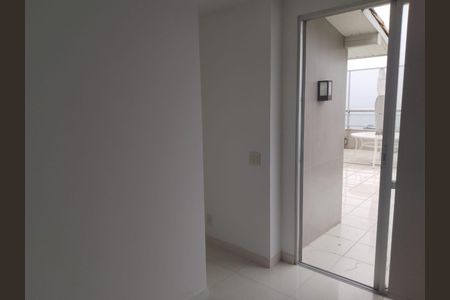 Apartamento para alugar com 220m², 4 quartos e 2 vagas