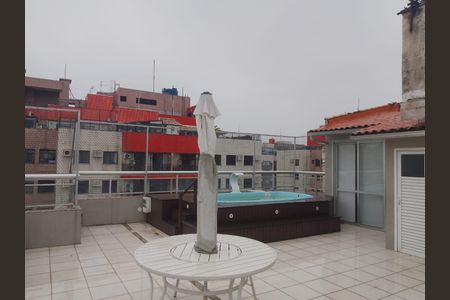 Apartamento para alugar com 220m², 4 quartos e 2 vagas Apartamento para alugar com 220m², 4 quartos e 2 vagasTerraço