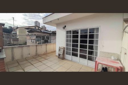 Casa à venda com 160m², 4 quartos e 3 vagas