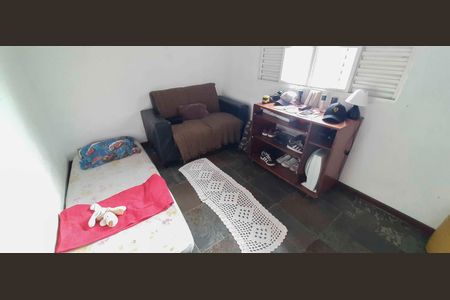 Casa à venda com 160m², 4 quartos e 3 vagas Casa à venda com 160m², 4 quartos e 3 vagasQuarto 3