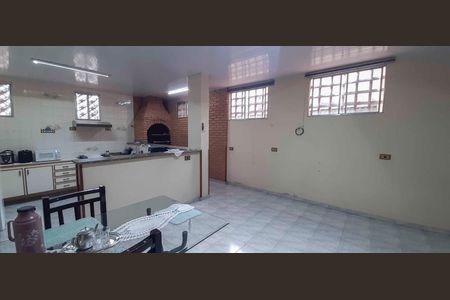 Casa à venda com 160m², 4 quartos e 3 vagas
